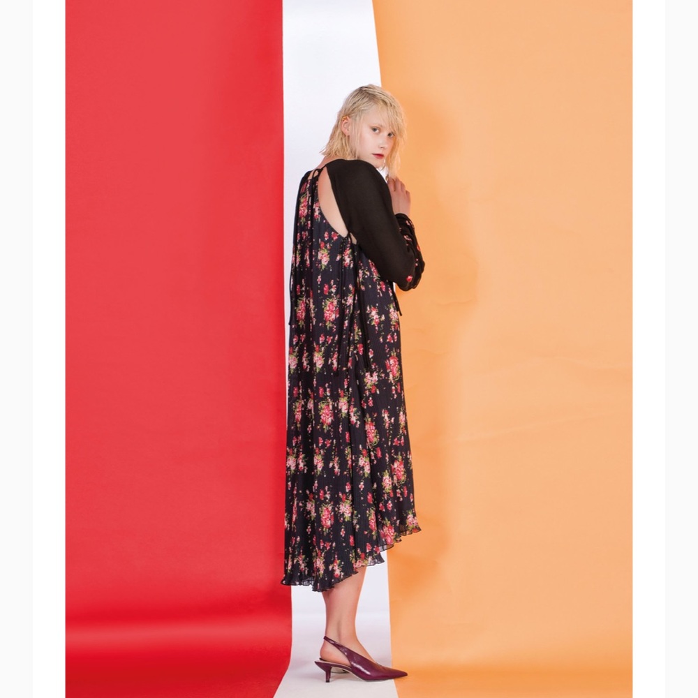 Alphamoment black floral nwt dress
